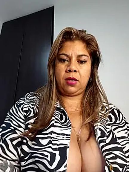 Laura-Hernandez