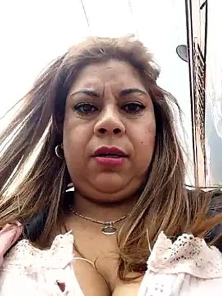 Laura-Hernandez