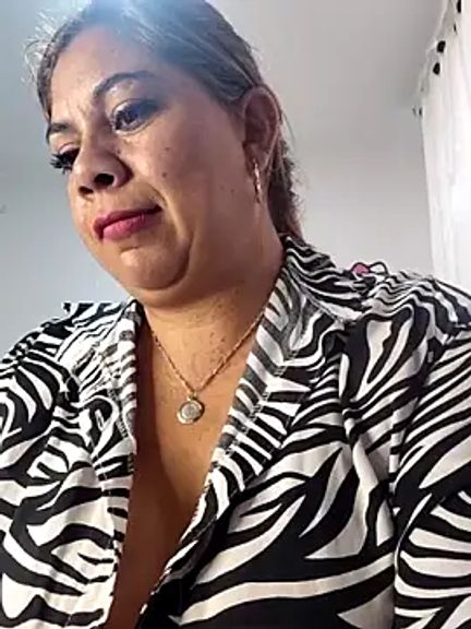 Laura-Hernandez
