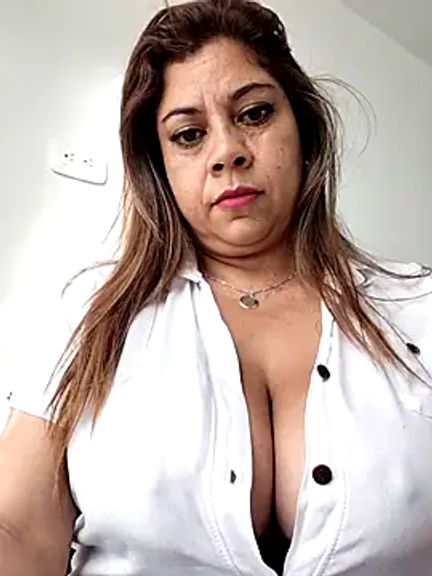 Laura-Hernandez