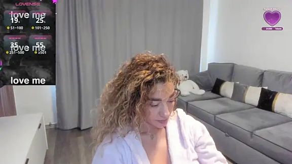 rossana_doll