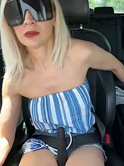 HOTLadyluna