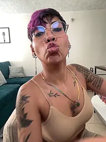 MiaMorgan_