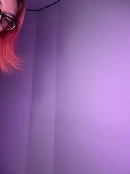 Valen-Foxx1