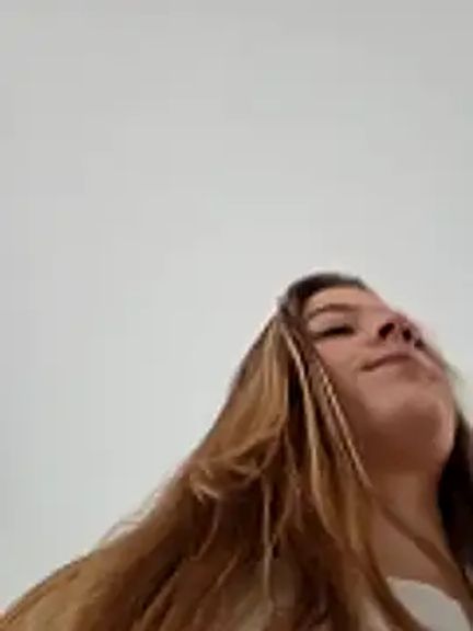 Luna_Lynn