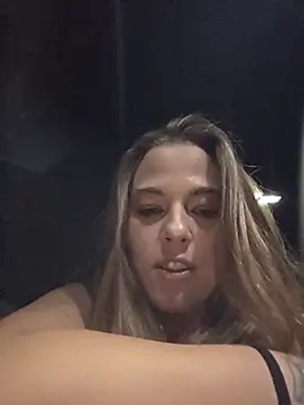 Luna_Lynn