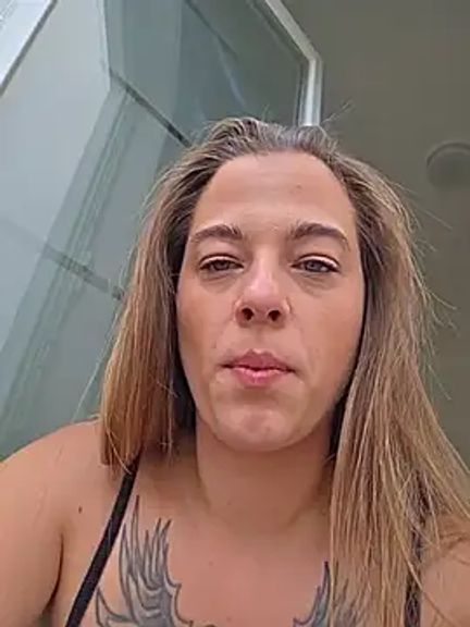 Luna_Lynn