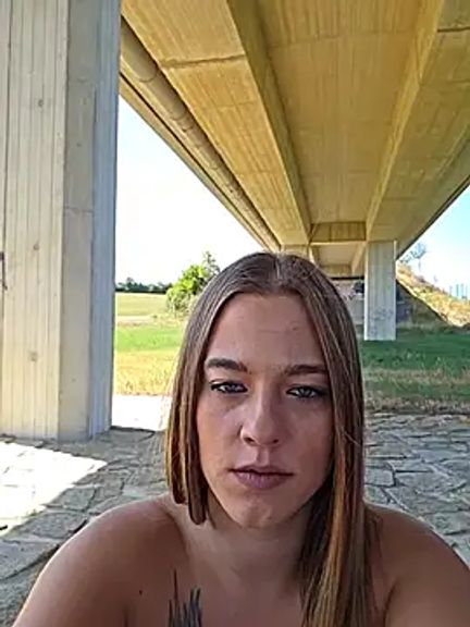 Luna_Lynn