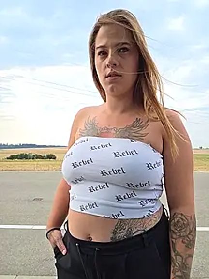 Luna_Lynn