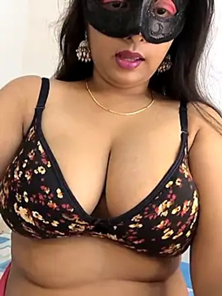 Naughty_Hottie_Eesha