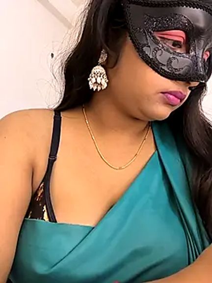 Naughty_Hottie_Eesha