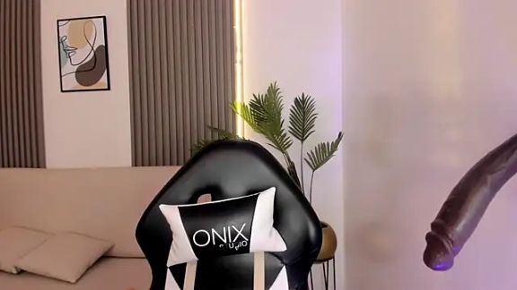 KELSEY_FOXY
