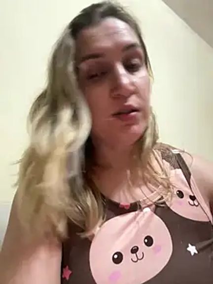 Bia_sexynovaes
