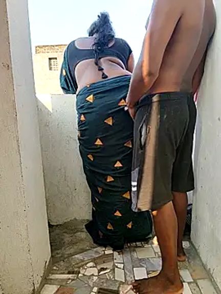 Desicouple1706