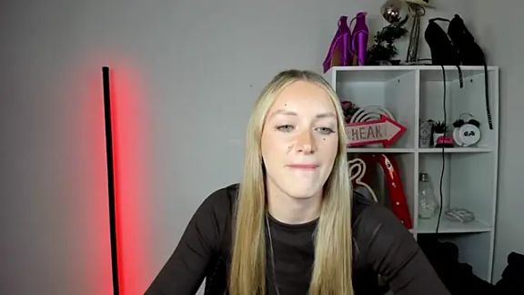 EvelynBlond