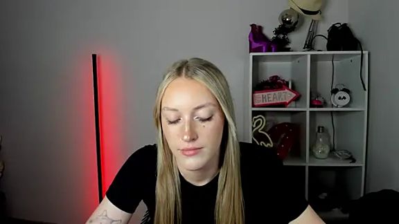 EvelynBlond