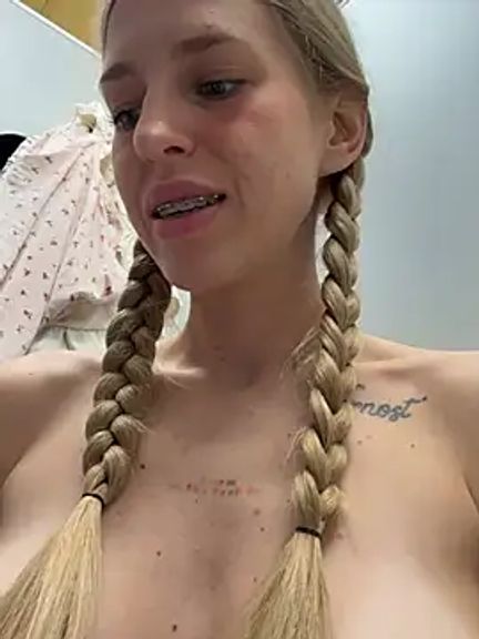 kira_mia