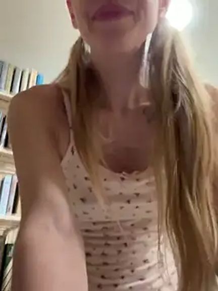 kira_mia