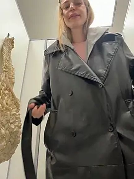 kira_mia