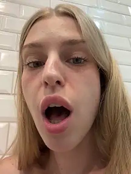 kira_mia
