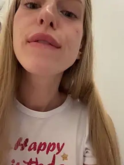 kira_mia