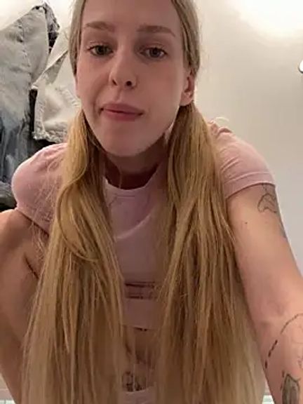 kira_mia