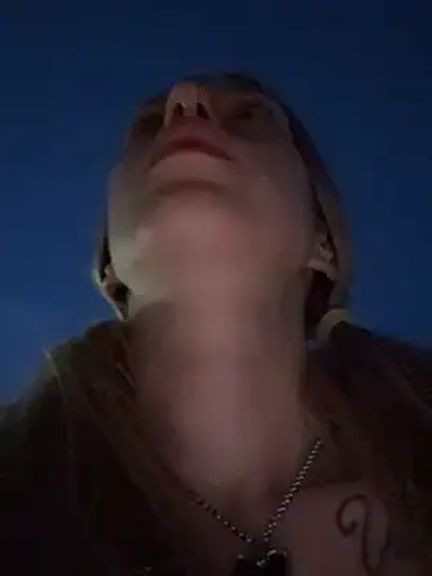 kira_mia