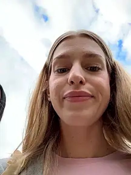 kira_mia