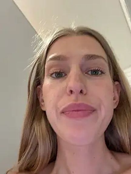kira_mia