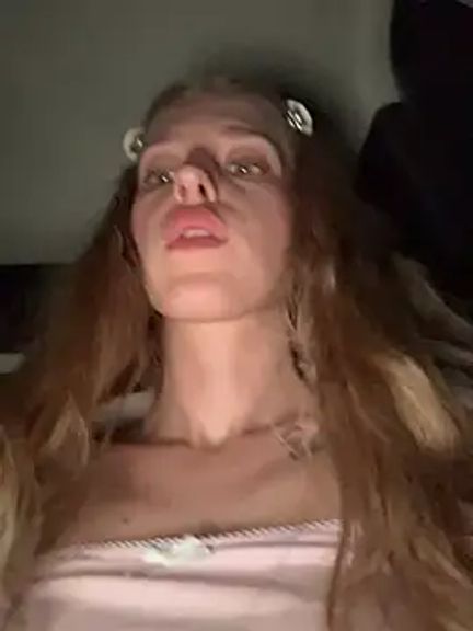 kira_mia