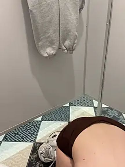 kira_mia