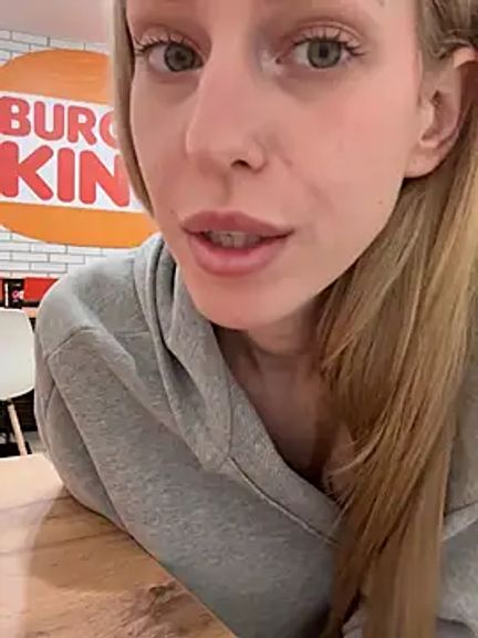 kira_mia
