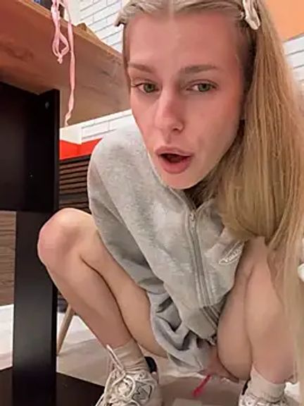 kira_mia