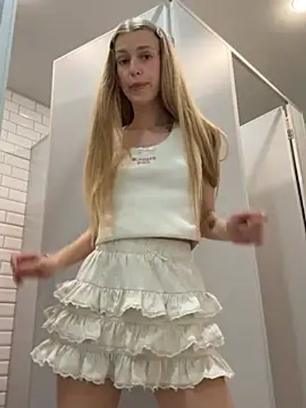 kira_mia