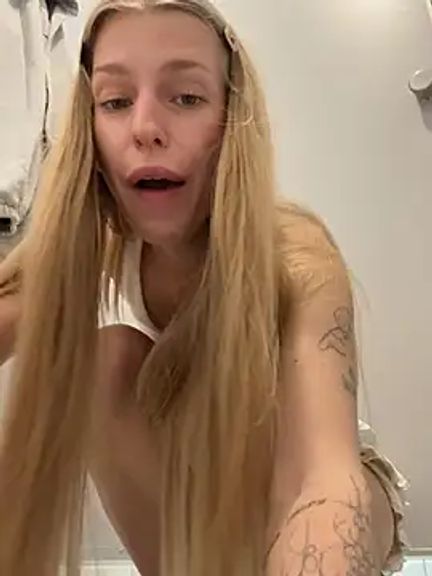 kira_mia