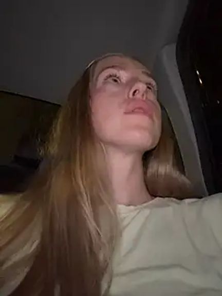 kira_mia