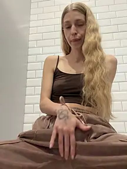 kira_mia