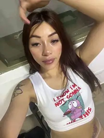 DAKOTA_SAKURA