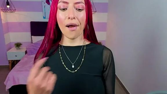 Scarlett__bell