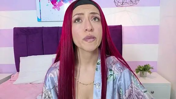 Scarlett__bell