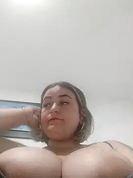 sexy_aurora_ourdoors