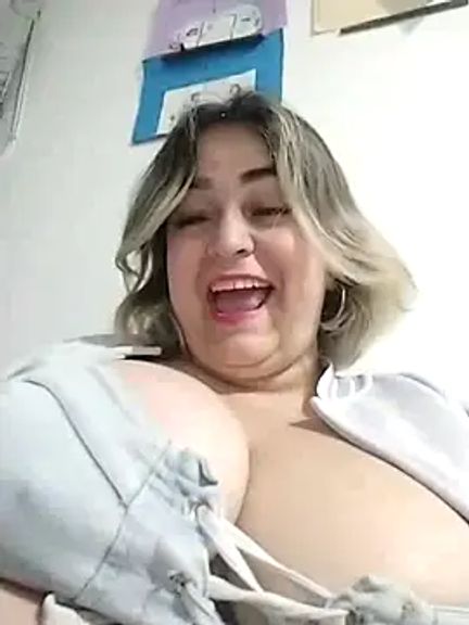 sexy_aurora_ourdoors