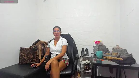 Miss_diosadenylon