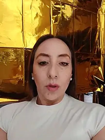 Mia_Novikov