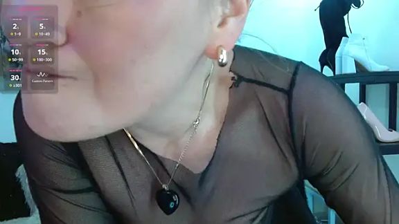 magenta_maturr