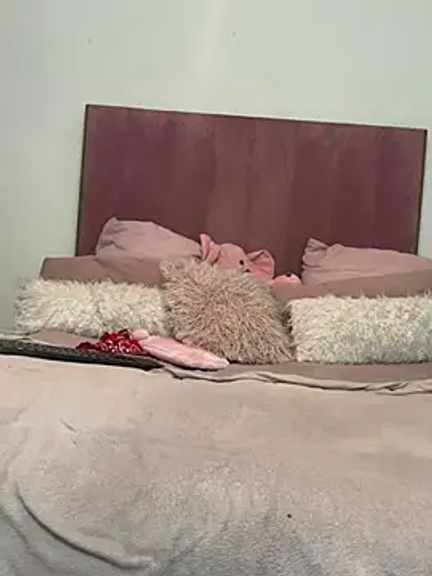 Bootyliciouse21X