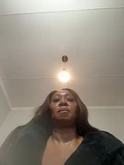 Bootyliciouse21X
