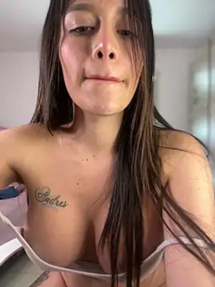 Emmily_19