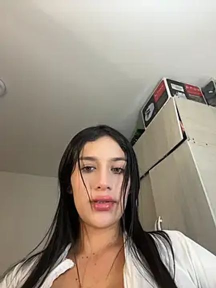 Emmily_19