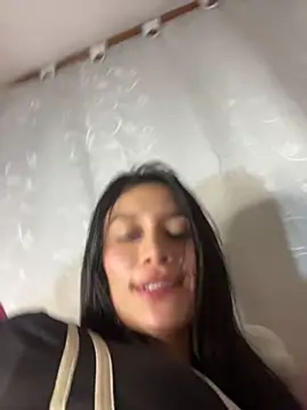 Emmily_19